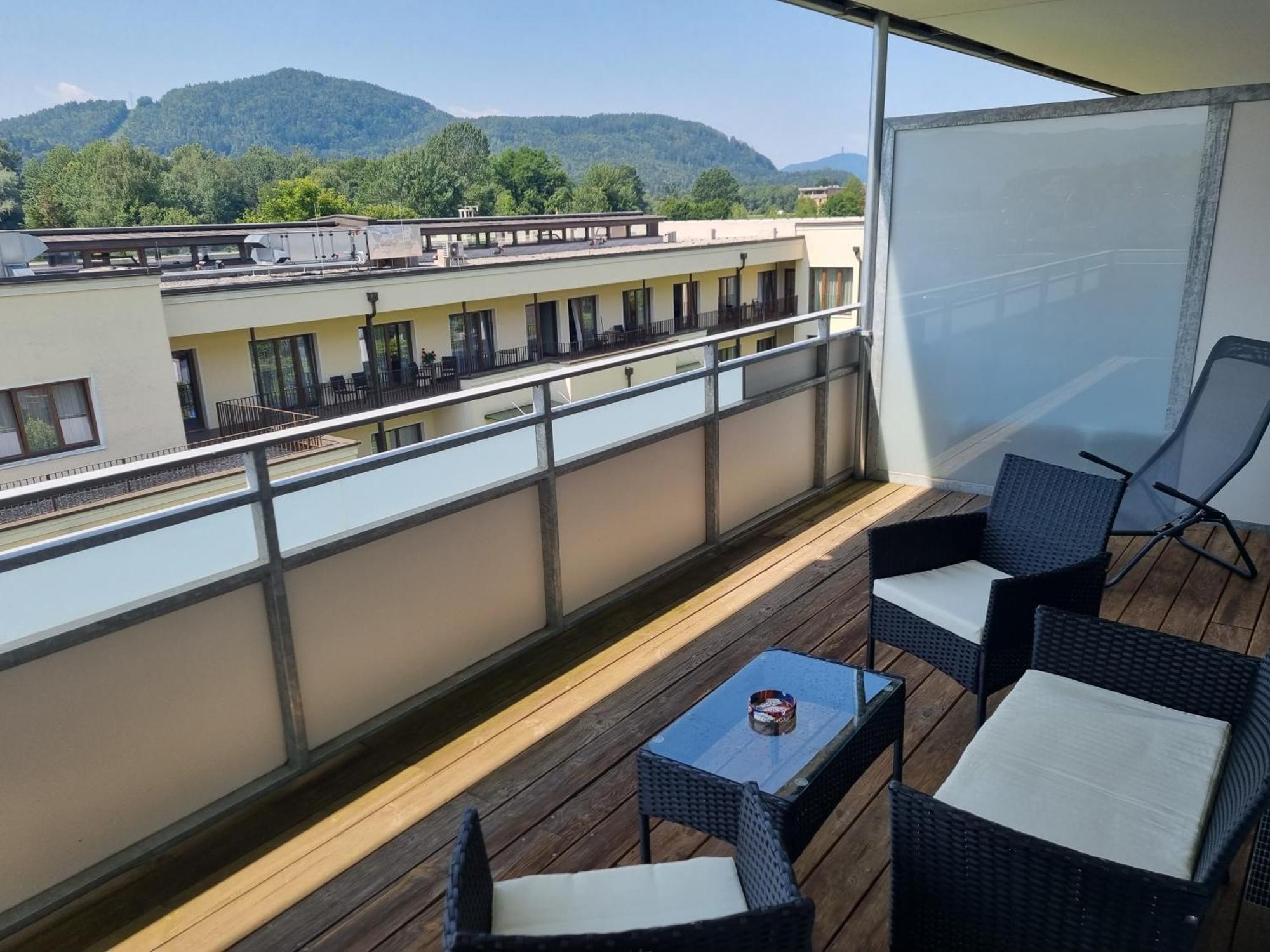 Traumapartment neben Universität und Lakeside in Klagenfurt am Wörthersee ! Exterior foto